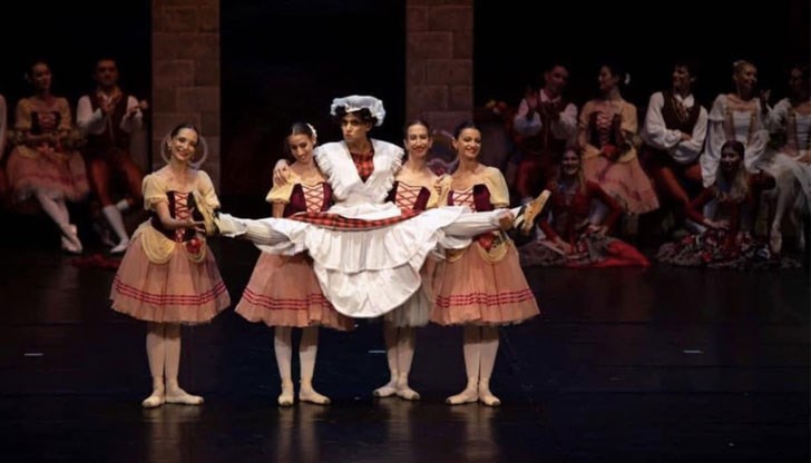 Спектакълът е на 7 март