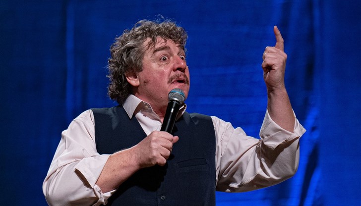 „Ако си мъж“, обърна се Камен Донев към Васил Василев във Фейсбук