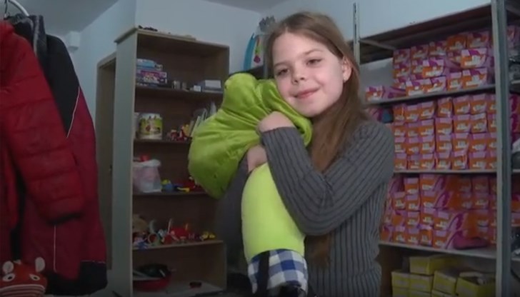 Малчуганите имат нужда и от хранителни продукти, и от хигиенни материали Малчуганите имат нужда и от хранителни продукти, и от хигиенни материали