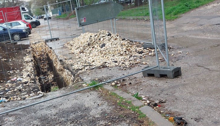 Адриана Йорданова сигнализира Общината за недовършен ремонт от ВиК - Русе, който е започнат още през есента на миналата година