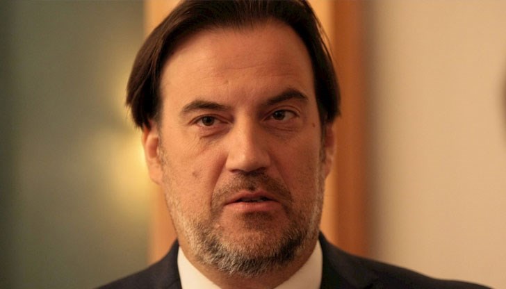 Китайската външна политика спрямо войната в Украйна ще остане в баланс, заяви преподавателят в Оксфорд Китайската външна политика спрямо войната в Украйна ще остане в баланс, заяви преподавателят в Оксфорд