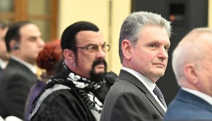 Малинов обяви, че ръководената от него международна организация ще събере 1 милион подписа в Западна Европа за отмяна на санкциите срещу Русия