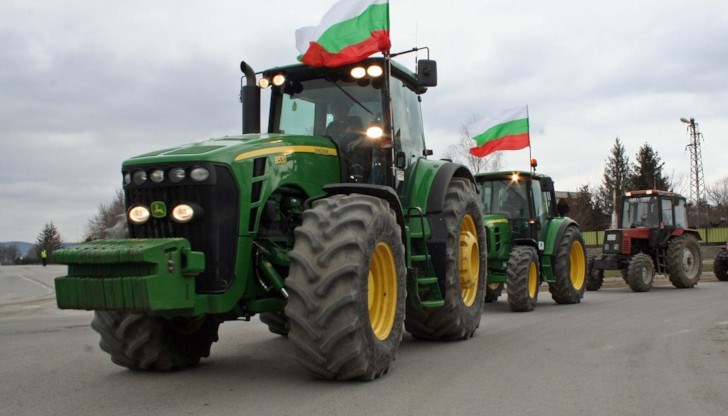 Земеделците предвиждат да разположат техника по основните пътища, водещи към граничните пунктове с Румъния при Видин, Русе, Силистра и Кардам