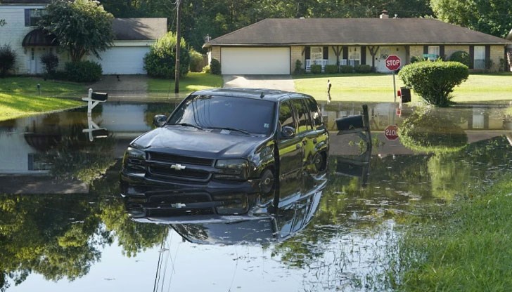 Торнадо взе 25 жертви в американския щат