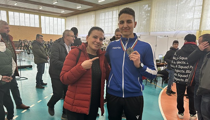 Петър Иванов спечели бронзов медал на Европейското първенство по спортна стрелба в Естония