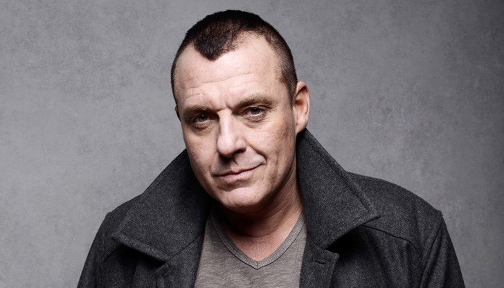 61-годишният актьор е известен с ролите си във филмите "Спасяването на редник Райън" и "Жега" 61-годишният актьор е известен с ролите си във филмите "Спасяването на редник Райън" и "Жега"