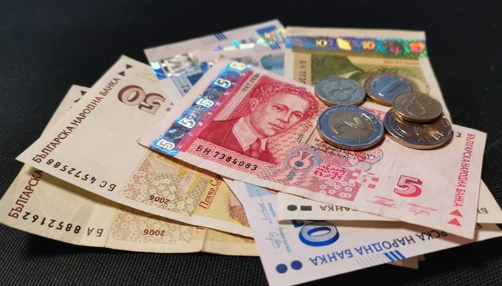 Има риск за фиксирания курс на лева към еврото Има риск за фиксирания курс на лева към еврото