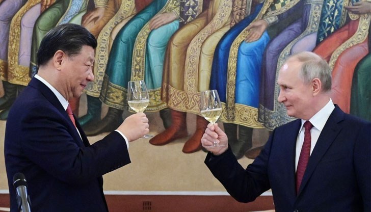 Руският президент нарече руско-китайските отношения "образец за всеобхватно партньорство и стратегическо взаимодействие"