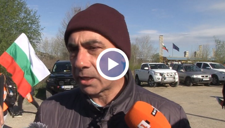 Тук сме, защото Брюксел не чува нашия глас, казаха още земеделците