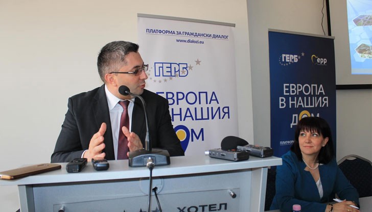 Това е опасност пред националната сигурност, допълни бившият министър от ГЕРБ Това е опасност пред националната сигурност, допълни бившият министър от ГЕРБ