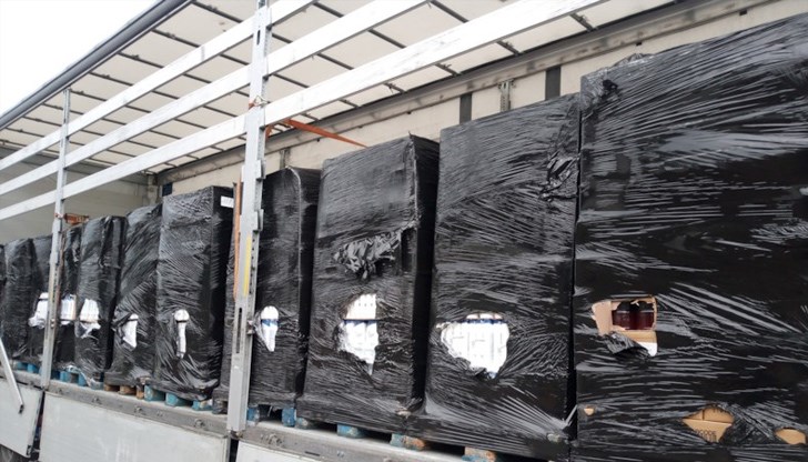 Фалшивите шампоани са открити в товарен автомобил, пътуващ за Западна Европа