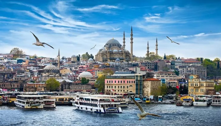 Истанбул е промишленият център на Турция и разрушения от голям мащаб тук биха довели до унищожаване на страната