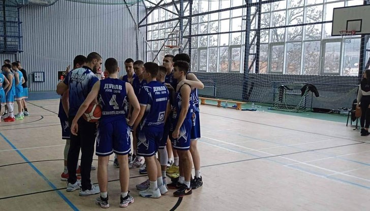 Най-резултатен за русенци бе Теодор Трифонов с 20 точки Най-резултатен за русенци бе Теодор Трифонов с 20 точки