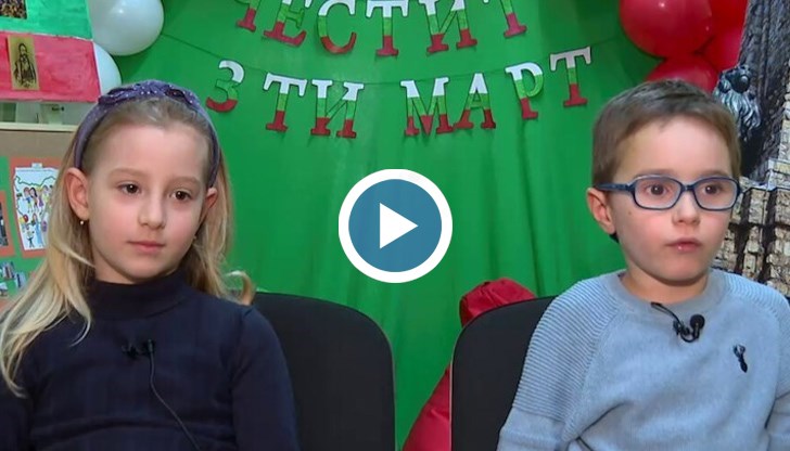 Празнуваме изстраданата си свобода, казват малките софиянчета