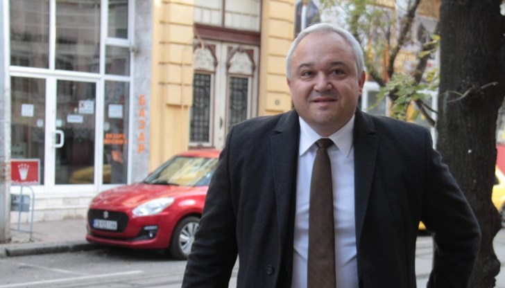 Официалната причина за идването на министърът е годишния отчет на областната дирекция на МВР Официалната причина за идването на министърът е годишния отчет на областната дирекция на МВР