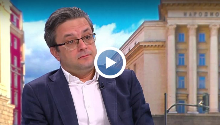 Ако бъде продължена политиката на Асен Василев, ще се стигне до заем от МВФ