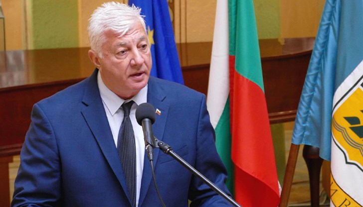 Кметът Здравко Димитров издаде заповед, с която 31 март 2023 г. се обявява за неучебен ден за училищата в Пловдив