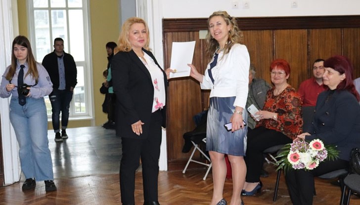 Новоназначеният областен управител Детелина Ачева бе гост на тържествената церемония