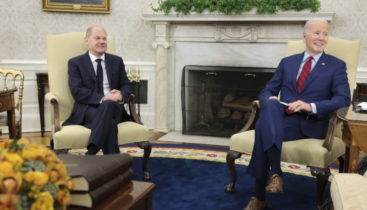 Двамата лидери обсъдиха войната в Украйна и възможността за налагане