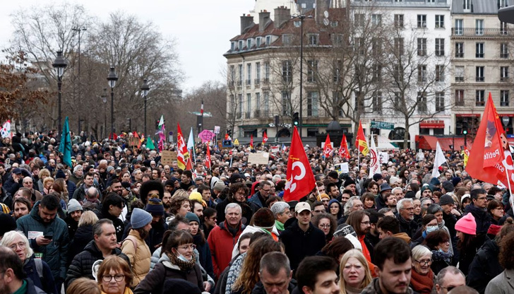 Реформата породи седем общонационални протестаГорната камара на френския парламент -