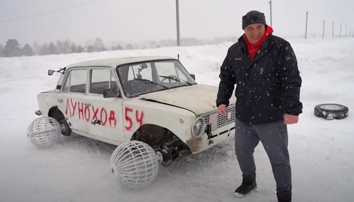 Блогърите от Гараж 54 успяха да се повозят на колата