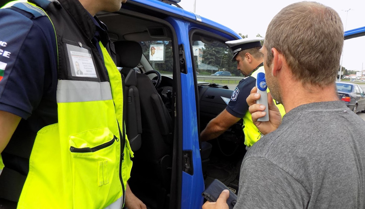 Мъжът е неправоспособен и е управлявал нерегистриран мотопедОбразувано е бързо