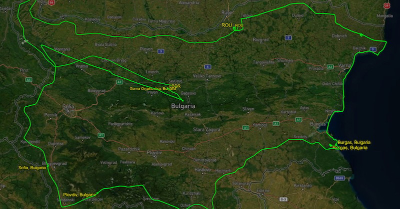 Самолетът остави GPS следа на описаната държавната граница от 2480