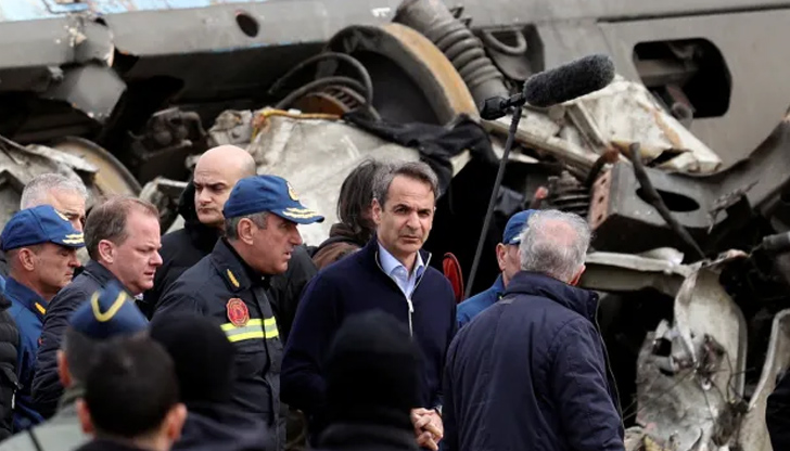 При инцидента загинаха 57 душиПремиерът Кириакос Мицотакис поиска прошка от