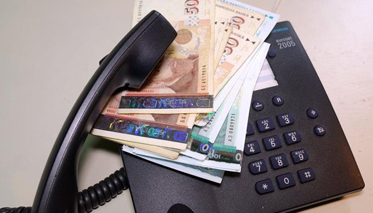 Възрастната жена дала 6 хиляди лева на измамниците, които казали,