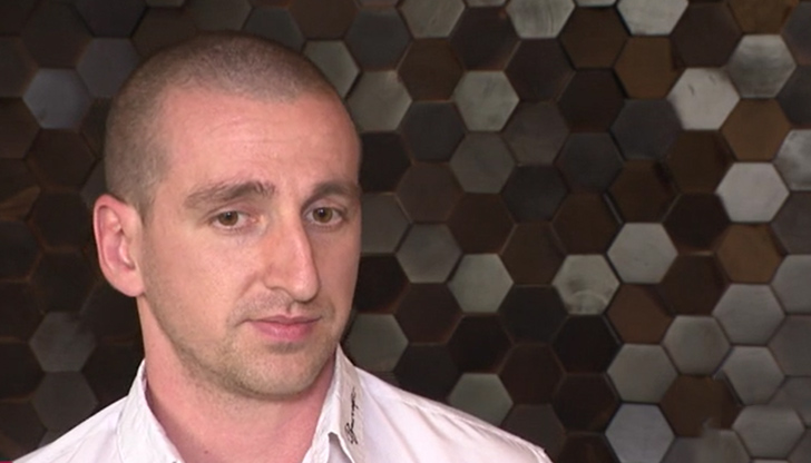 Мъжете са откраднали голяма сума пари и все още се