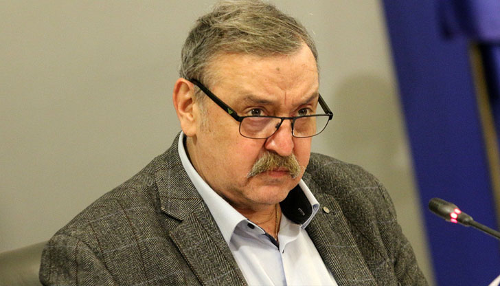 Проф. Кантарджиев е против задължителното ваксиниране срещу грип на децатаСлучаите