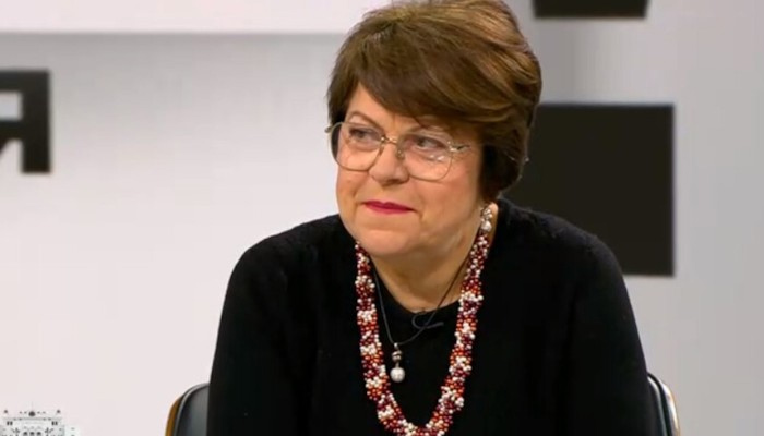 Според нея БСП не е лява партия, защото не представлява