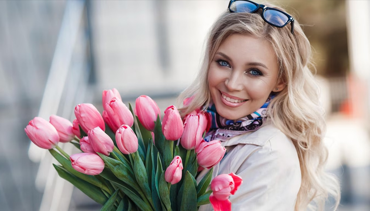 Жените цял живот обложени с данък времеБългарките, заедно с милиони