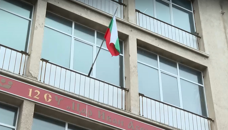 Родители на ученици от столично училище твърдят, че учителка системно