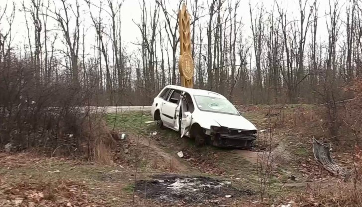 Трафикът на мигранти вече оставя отпечатък и в дивата природаЗемлищата