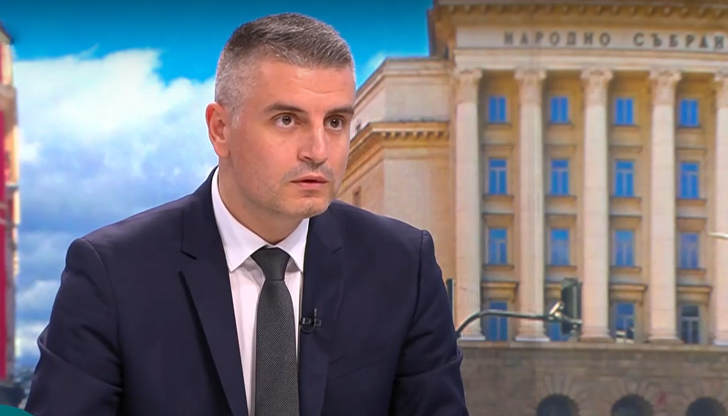 Самото говорене за фалит е лош сигнал за инвеститорите, каза