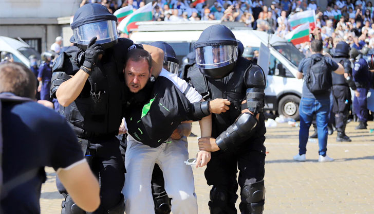 През седмицата ми се обадиха от НАП, за да ме