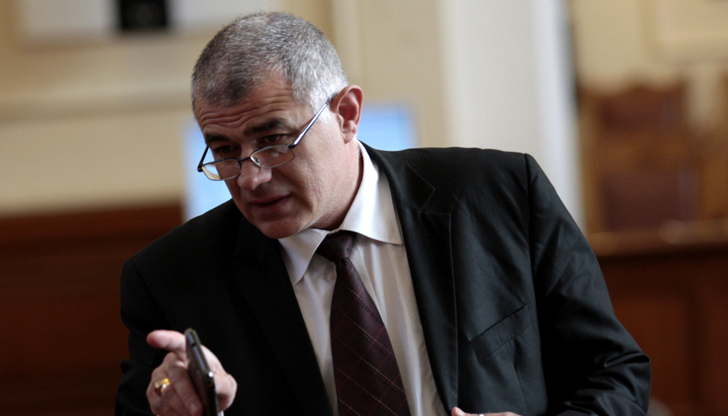 Няма как при 16 млрд. лв. валутен резерв да говорим