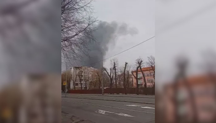 Предполага се, че палежът е предизвикан от клошарПожар в център