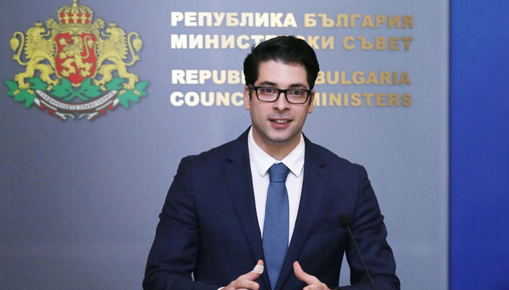 Намаляването на ДДС за ресторантите трябваше да бъде прекратено по-рано,