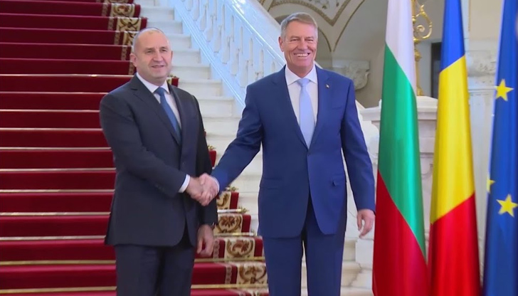 Държавните глави Румен Радев и Клаус Йоханис ще обсъдят енергийната,