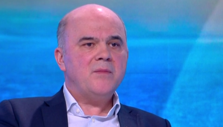 По-ниската пенсия на жените се компенсира от по-дългото време на