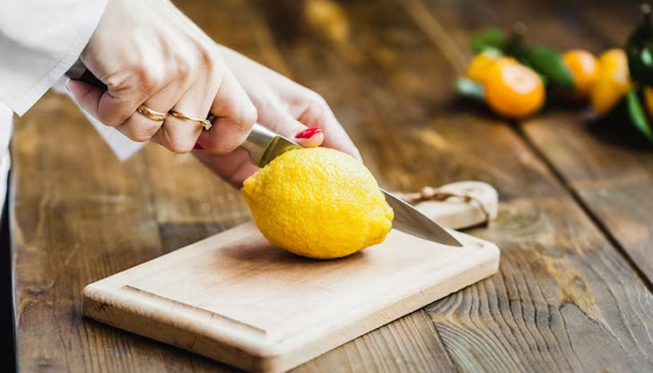 Ако ядете резен лимон вечер преди лягане, тогава след две