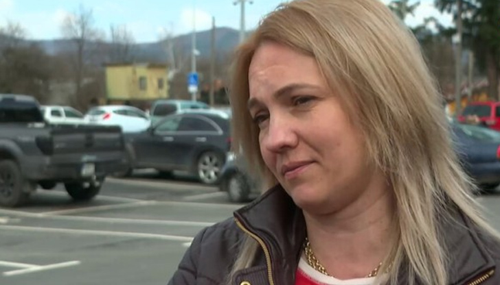 Парите били изгубени на входа на голям хранителен магазинЖена намери