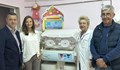Семейство дари кувьоз на болницата в Сандански