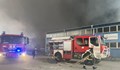 Голям пожар избухна в индустриалната зона на Бургас
