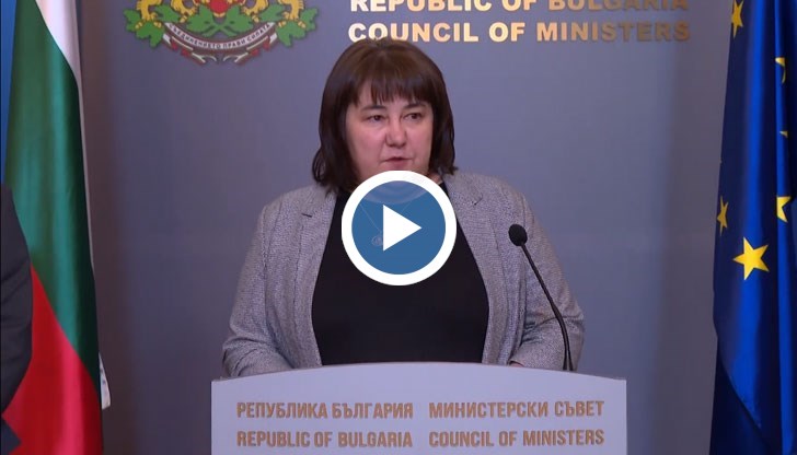 В края на 2023 година размерът на дълга ще достигне 46,8 милиарда лева, уточни финансовият министър