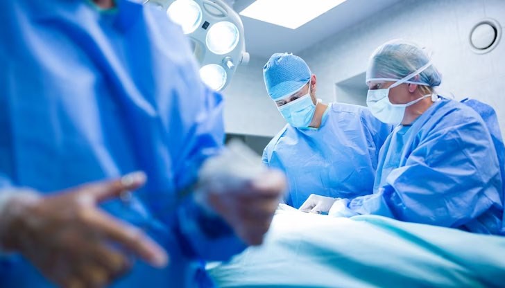 24-годишната жена е тежала 182 килограма преди операцията, задъхвала се е и почти не е можела да върви