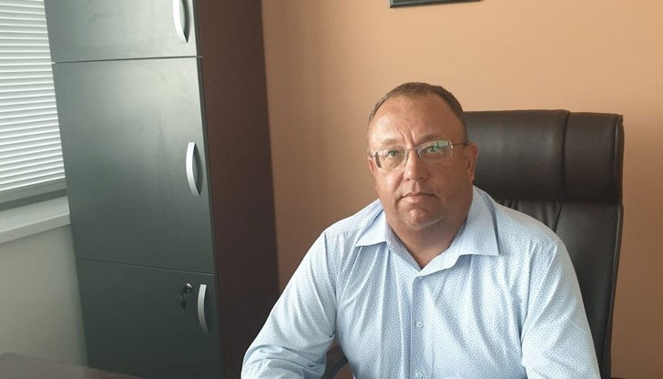 Служителите на консултантската фирма на Петър Петев са минали на дистанционна работа три години след началото на експеримента Служителите на консултантската фирма на Петър Петев са минали на дистанционна работа три години след началото на експеримента