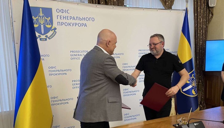 Споразумението, подписано в Киев, е за активно сътрудничество при разследване на престъпления, свързани с руската агресия в Украйна